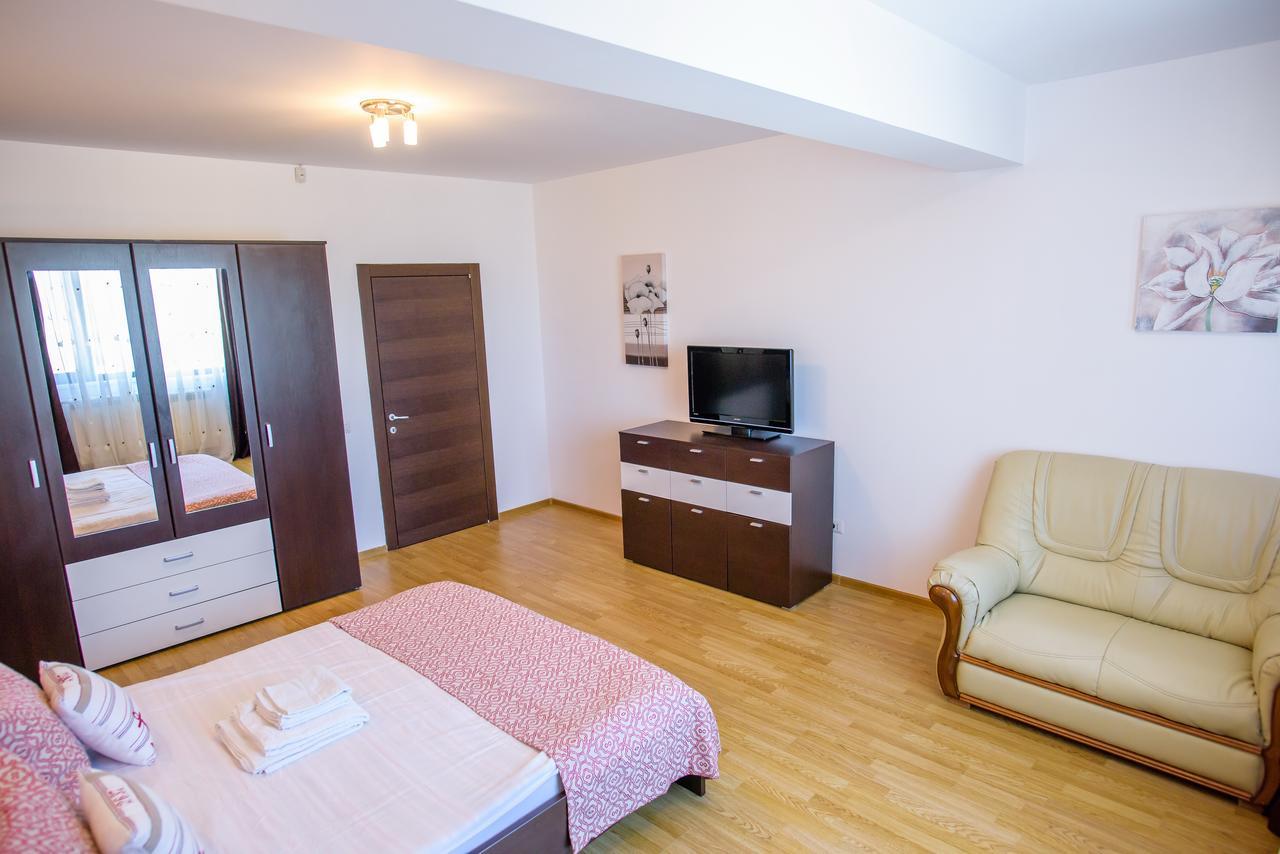 C&Y Zev Apartments Mamaia Luaran gambar